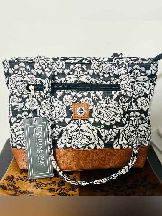 Handbags - Stone Mountain NY quilted tote bag -black & white pattern - faux leather bottom